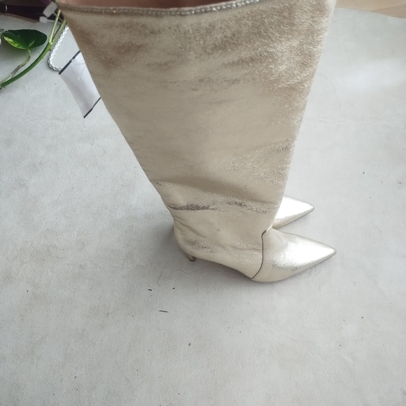 Elegant Express Gold Knee-High Boots 6.5 New - Picture 5 of 6